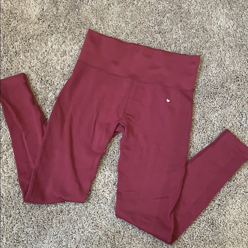 Love fitness apparel: leggings (small)